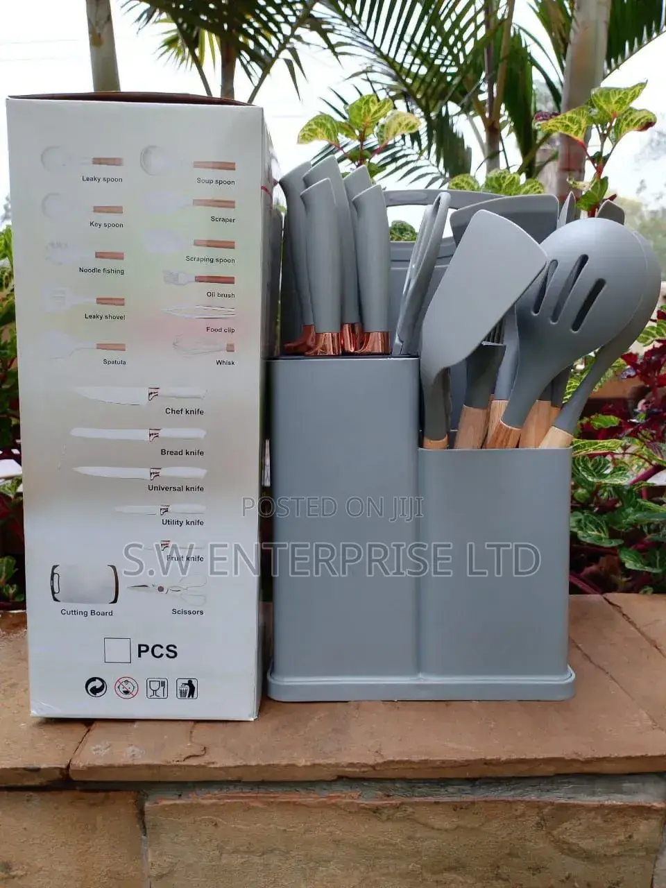 *19pc Executive Silicone Spoons Color: Grey Legit Size