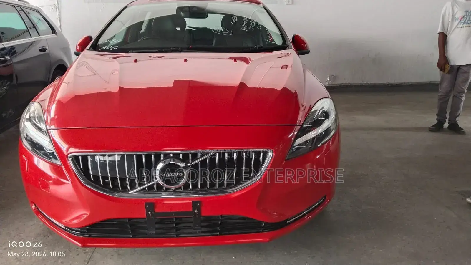 Volvo V40 2018 Red
