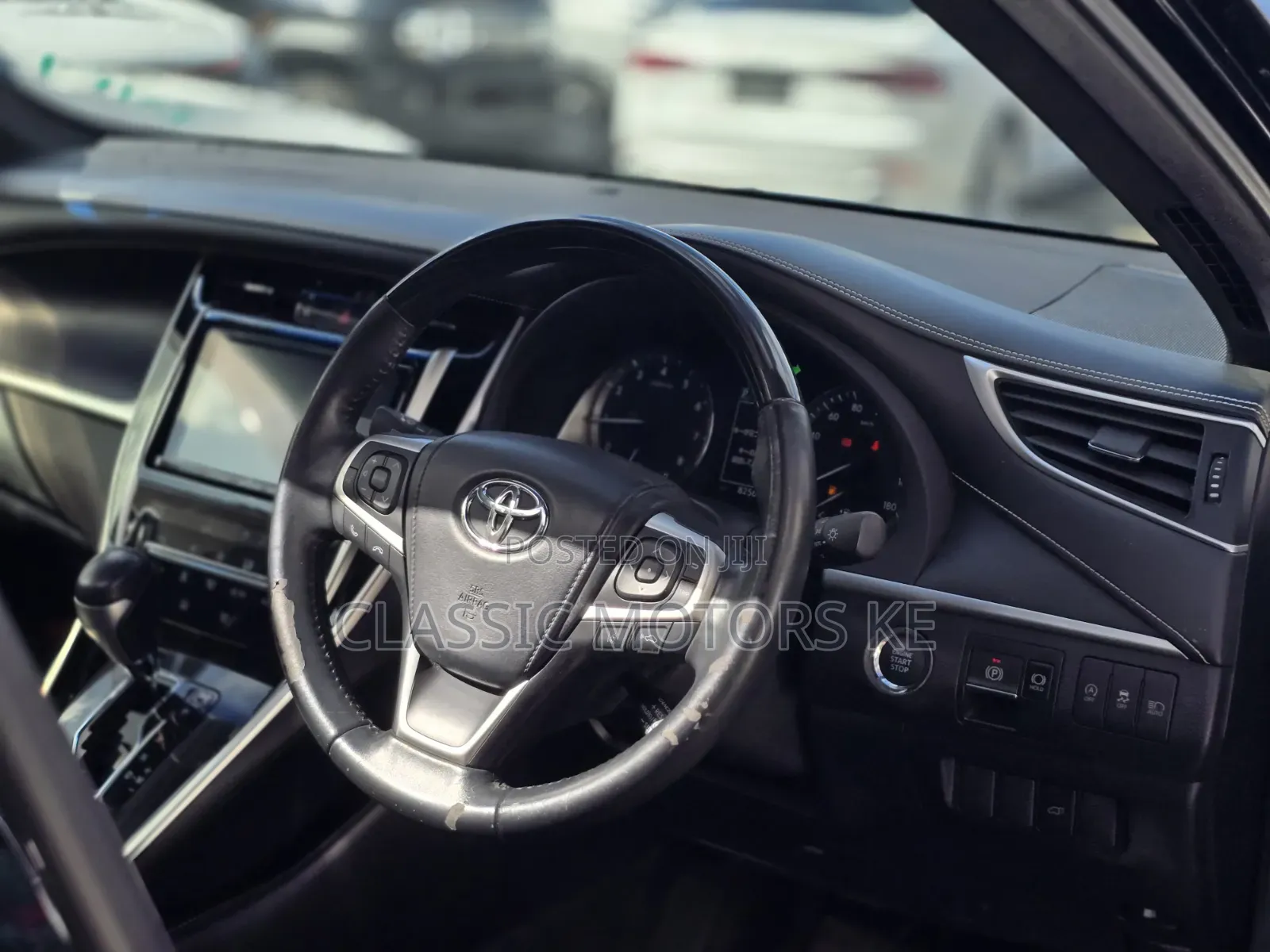 Toyota Harrier 2.0 2019