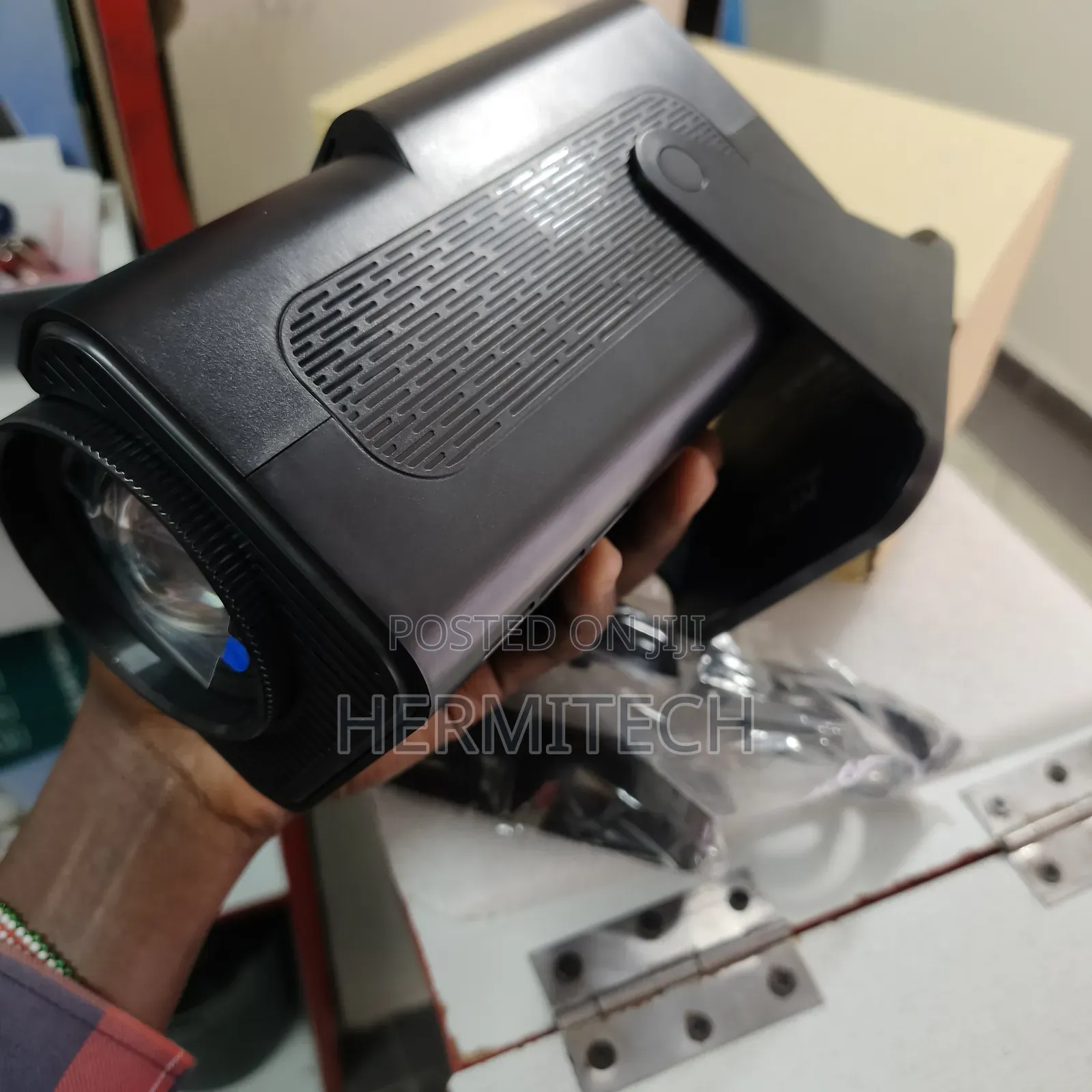 Hy320smart Projectors for Entertainment Purposes