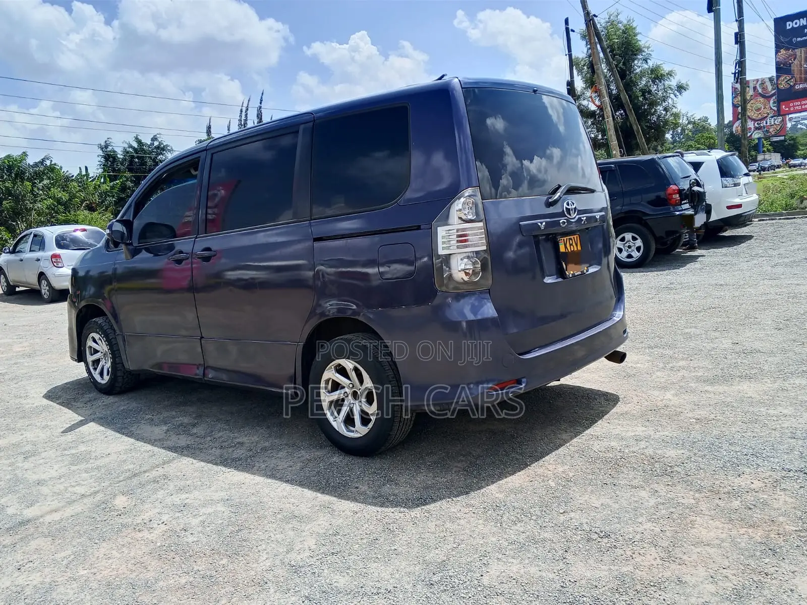 Toyota Voxy 2007 Blue