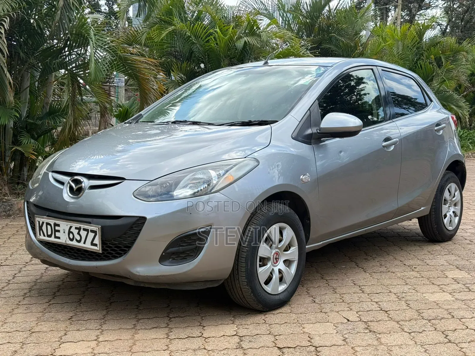 Mazda Demio 2015 Silver