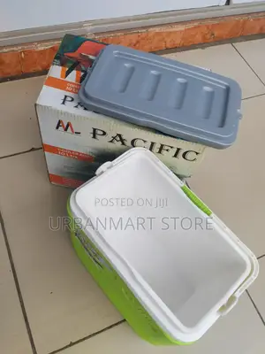 Portable Pacific 10 Litres Cooler Box