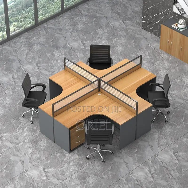 Office Workstation : 4-way Curved Cubicle Modular Office Workstation.