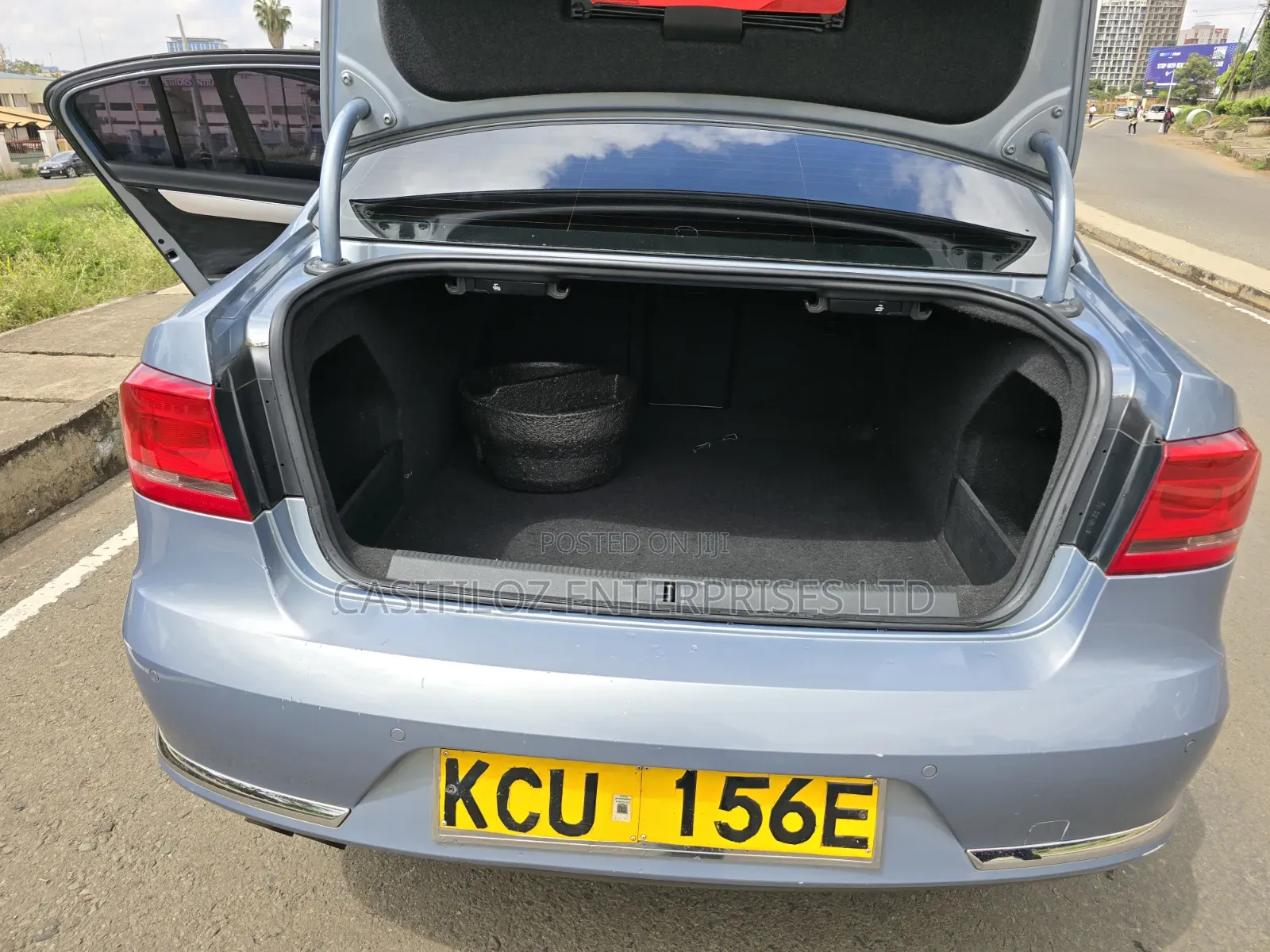 Volkswagen Passat 1.8 SE Sedan 2012 Gray