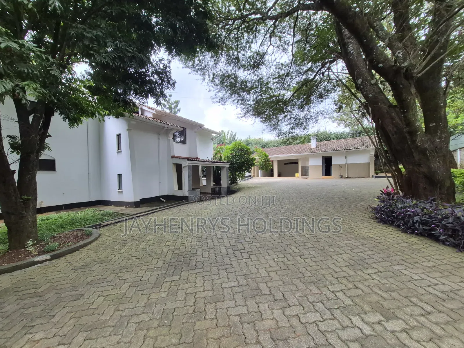 4bdrm House in Runda for rent