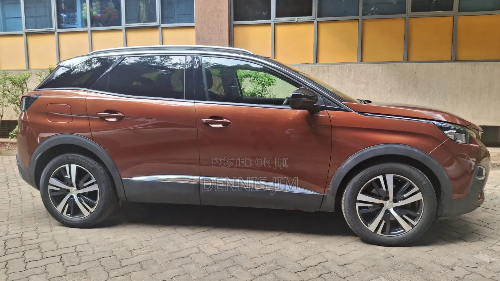 Peugeot 3008 2019 Orange