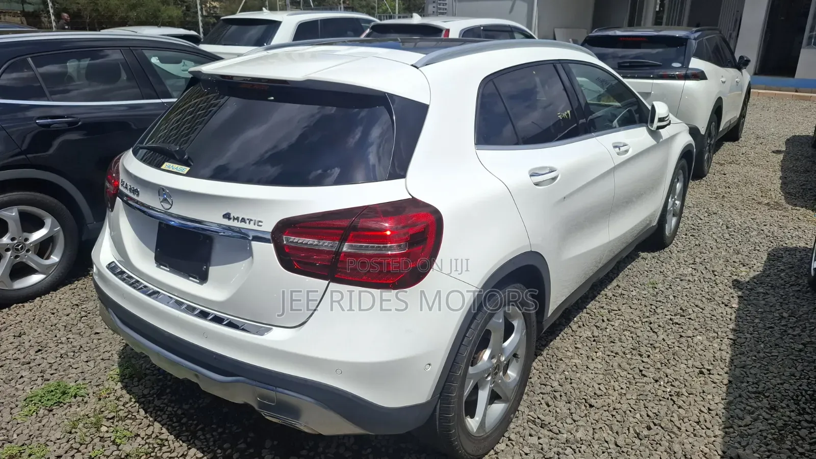 Mercedes-Benz GLA-Class 2019 White