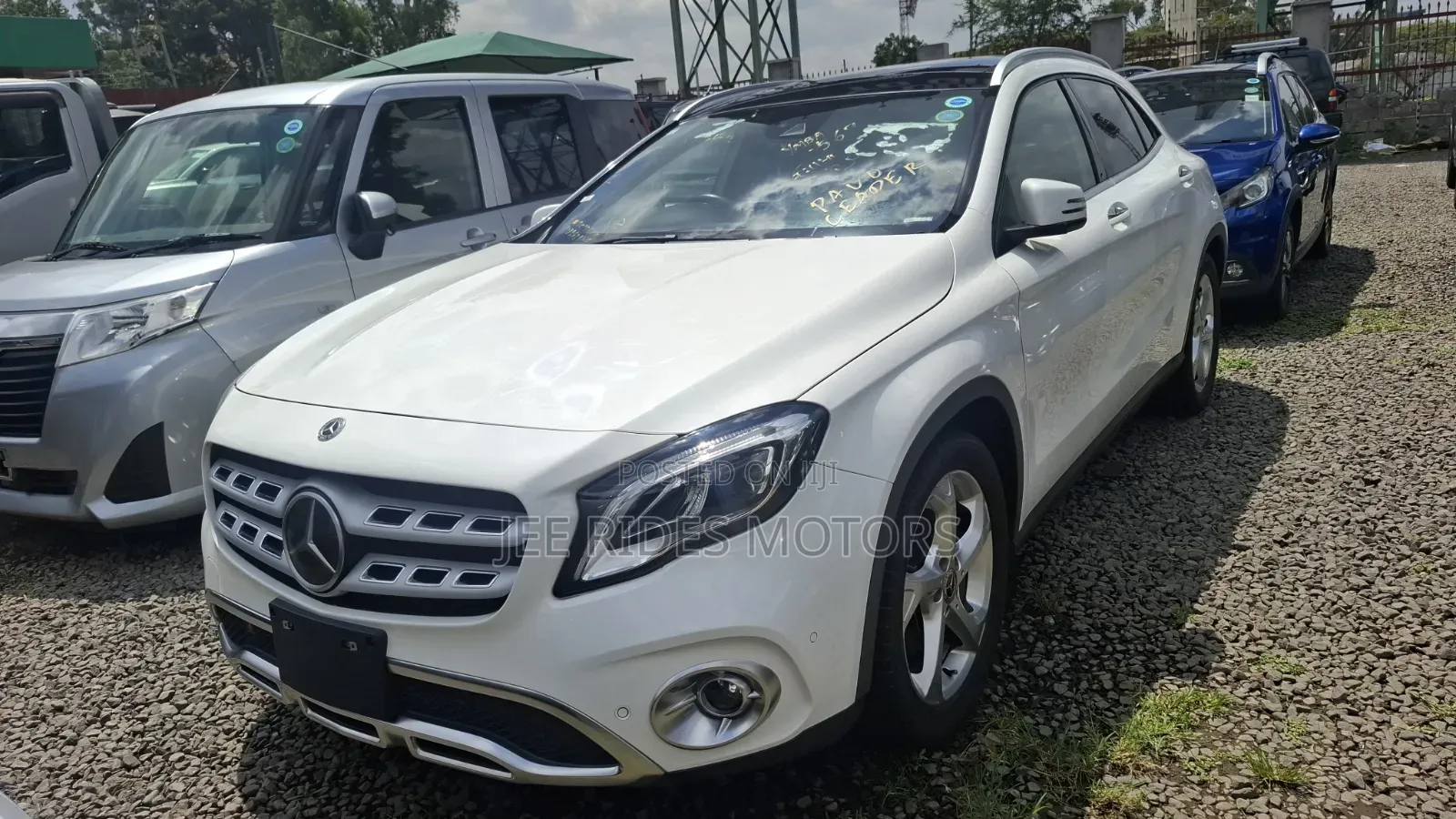 Mercedes-Benz GLA-Class 2019 White