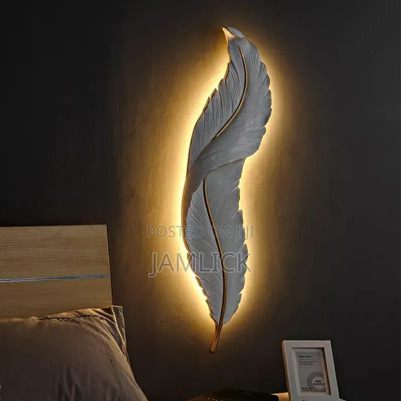 White Nordic Feather Wall Art With Back Lights - Gh
