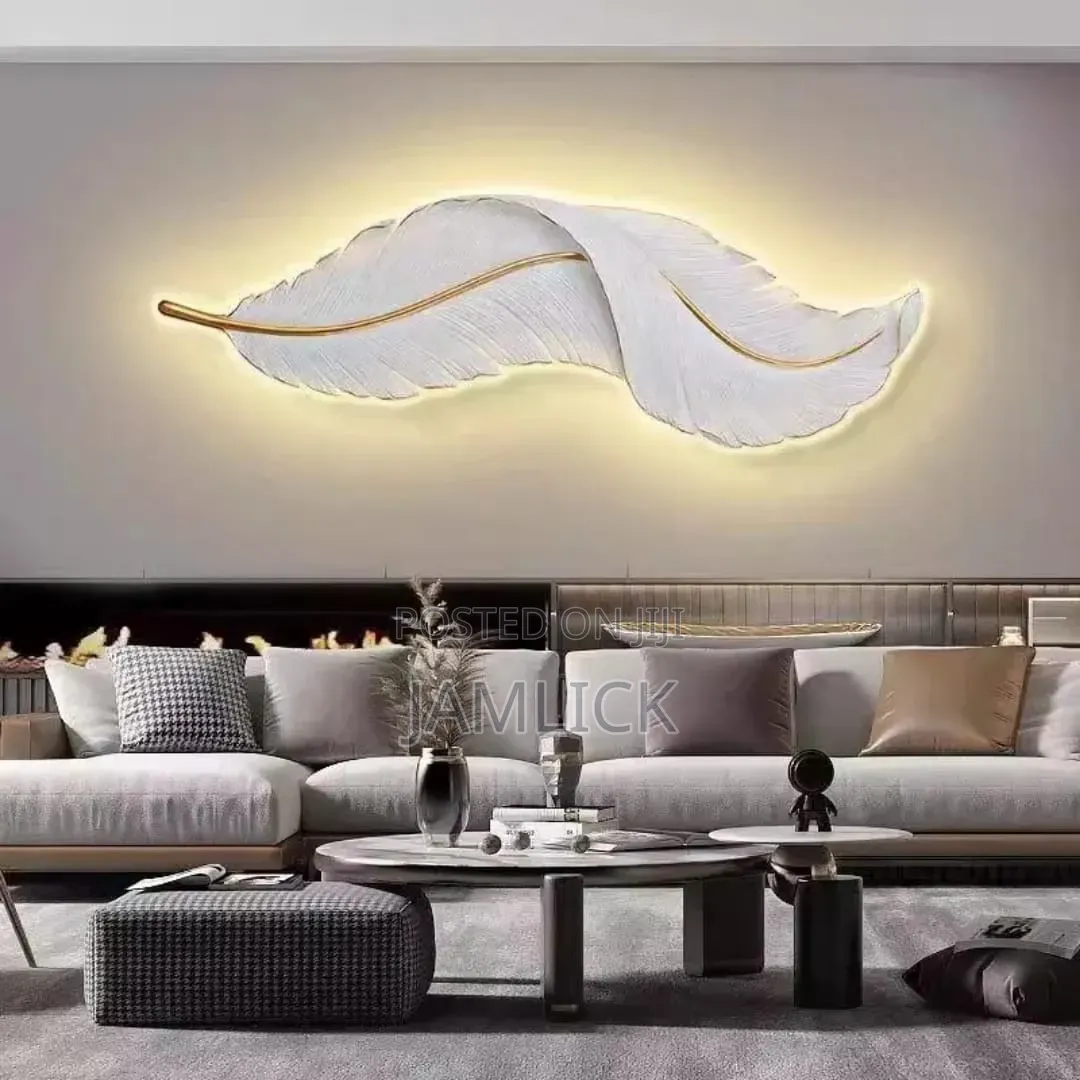 White Nordic Feather Wall Art With Back Lights - Gh