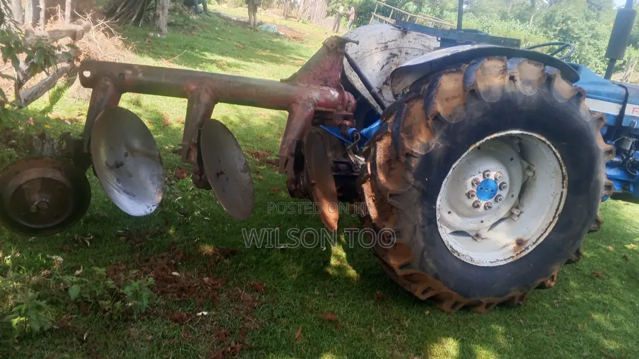Tractor Ford 4000