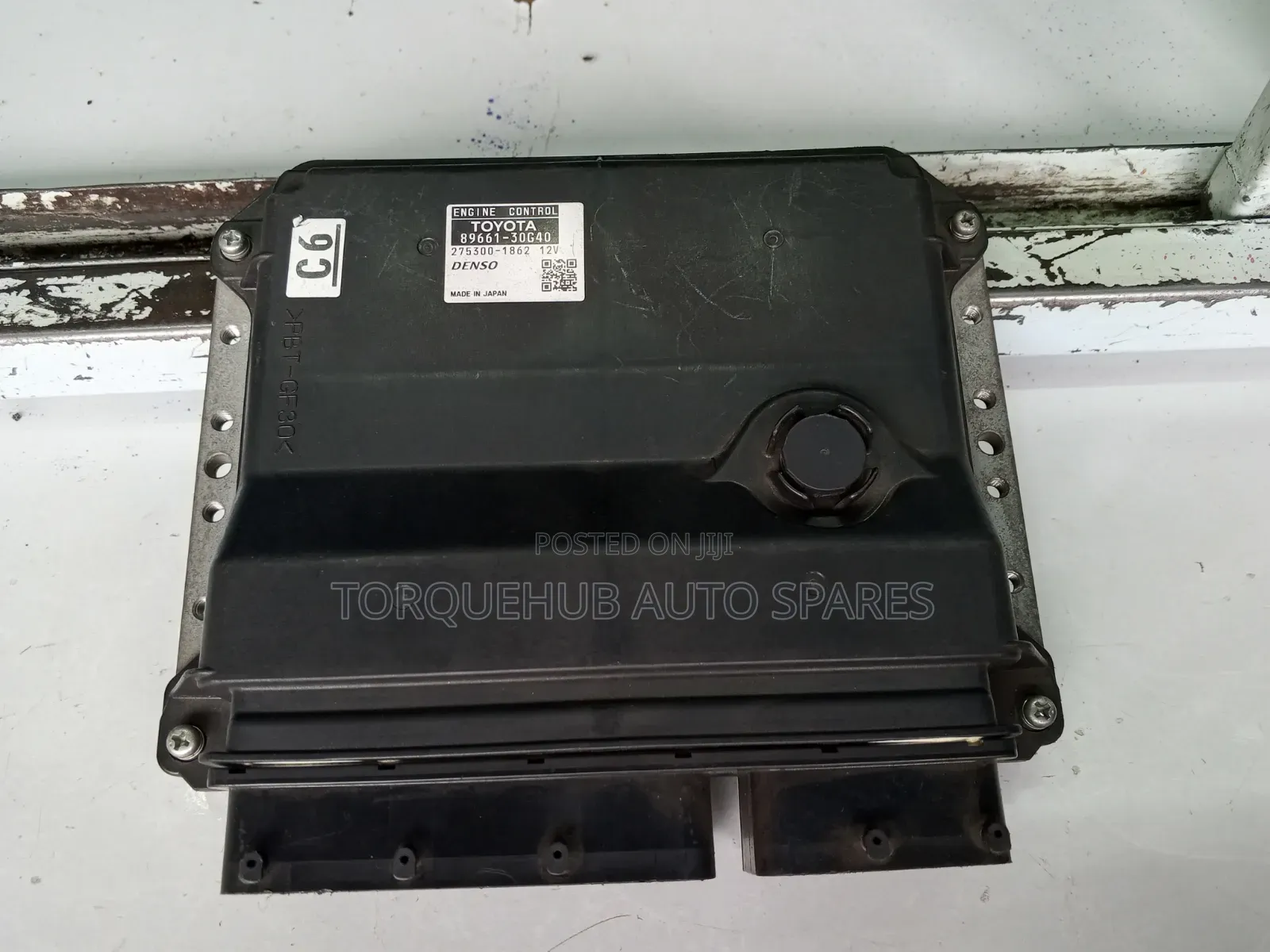 Toyota Crown Hybrid Engine Control Unit