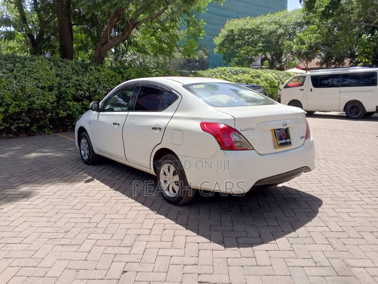 Nissan Latio 1.2 2015 White