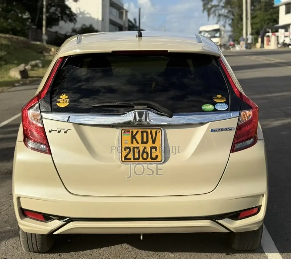 Honda Fit 2018 Ivory