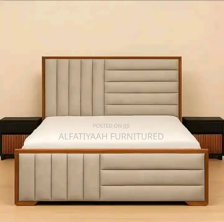 Cream Chester Bed 5x6