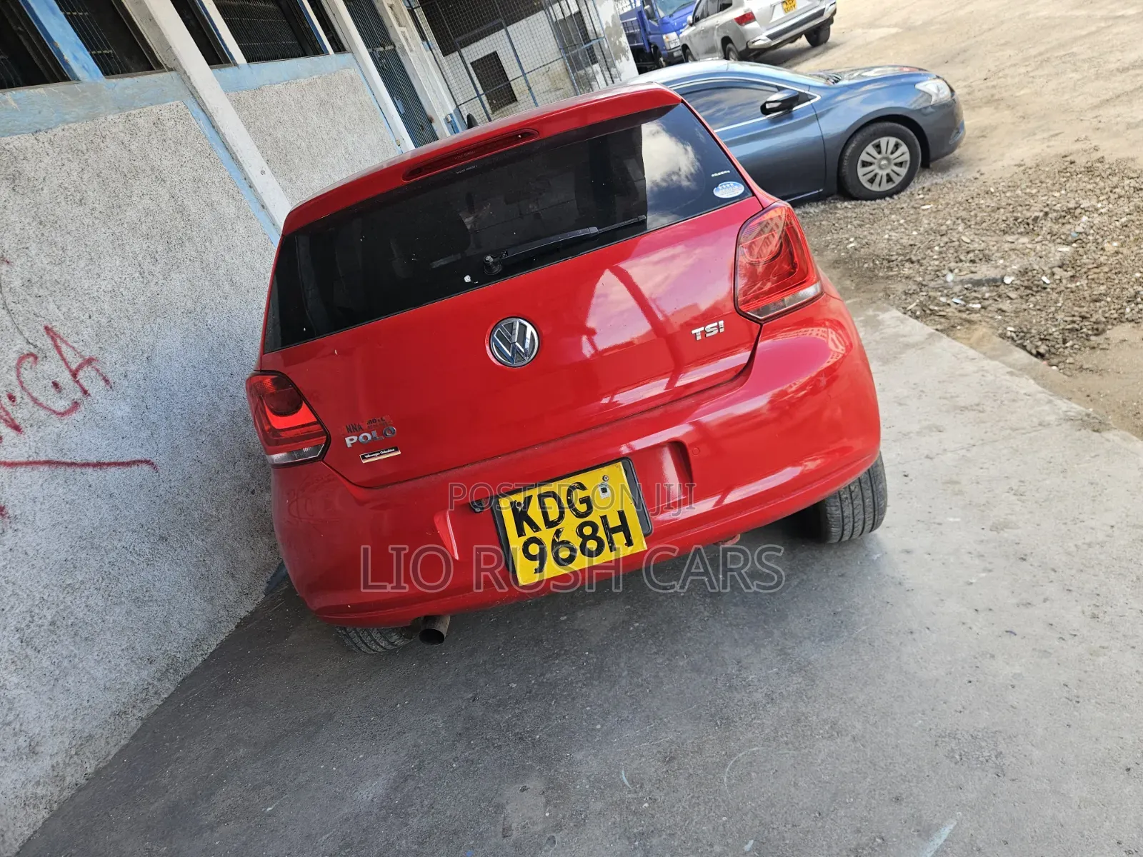 Volkswagen Polo 2015 Red