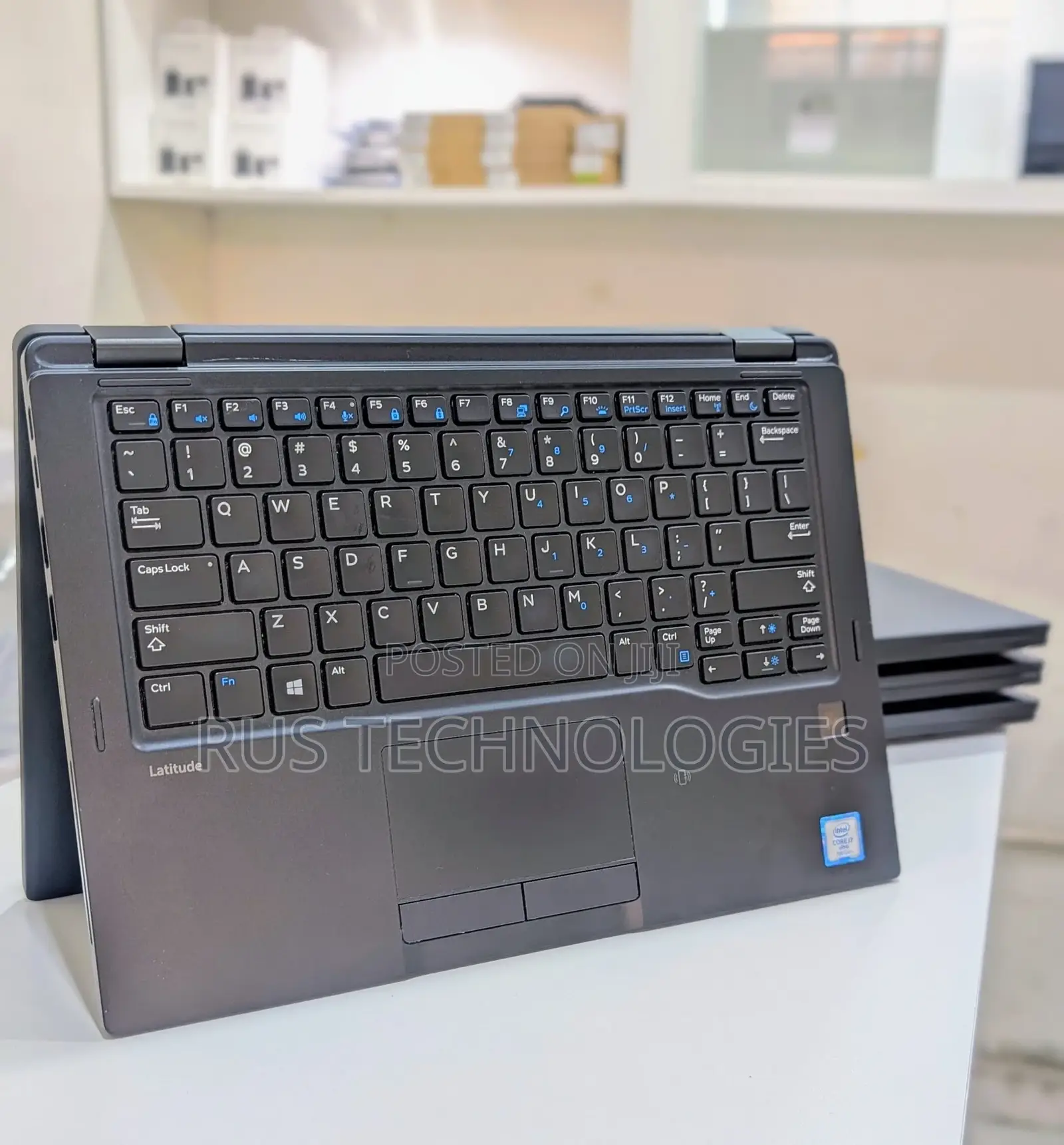 New Laptop Dell Latitude 7389 16GB Intel Core i7 SSD 256GB
