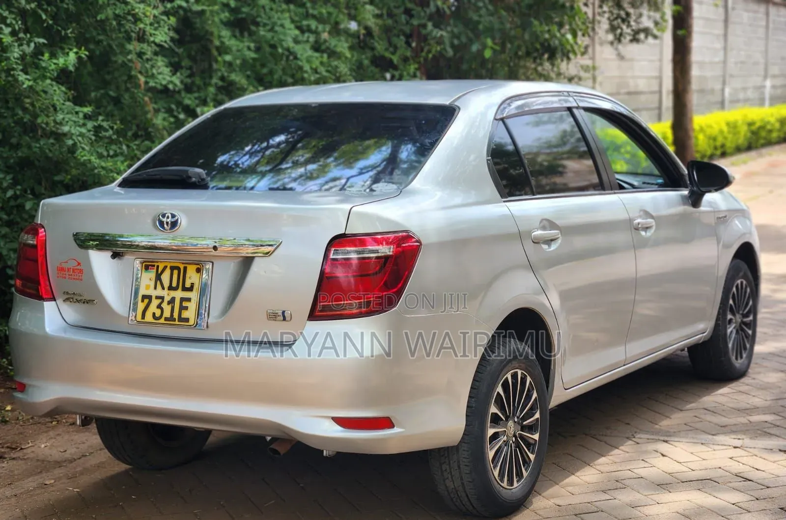Toyota Axio 1.5 Hybrid 2WD 2016 Silver