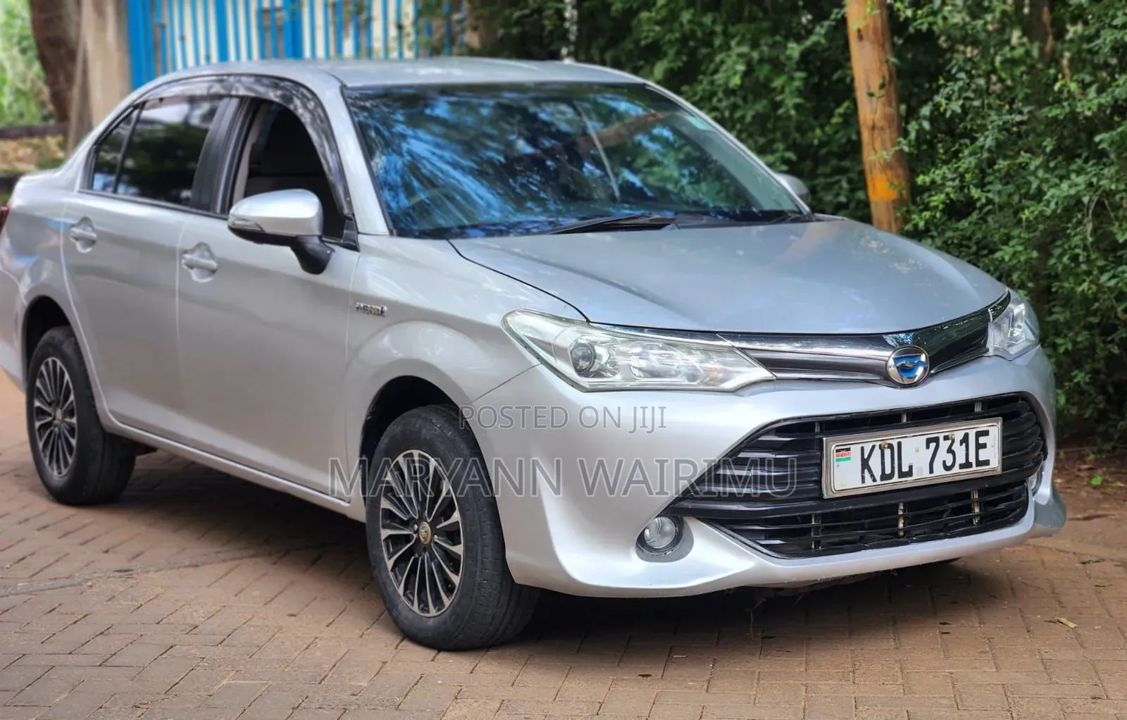 Toyota Axio 1.5 Hybrid 2WD 2016 Silver