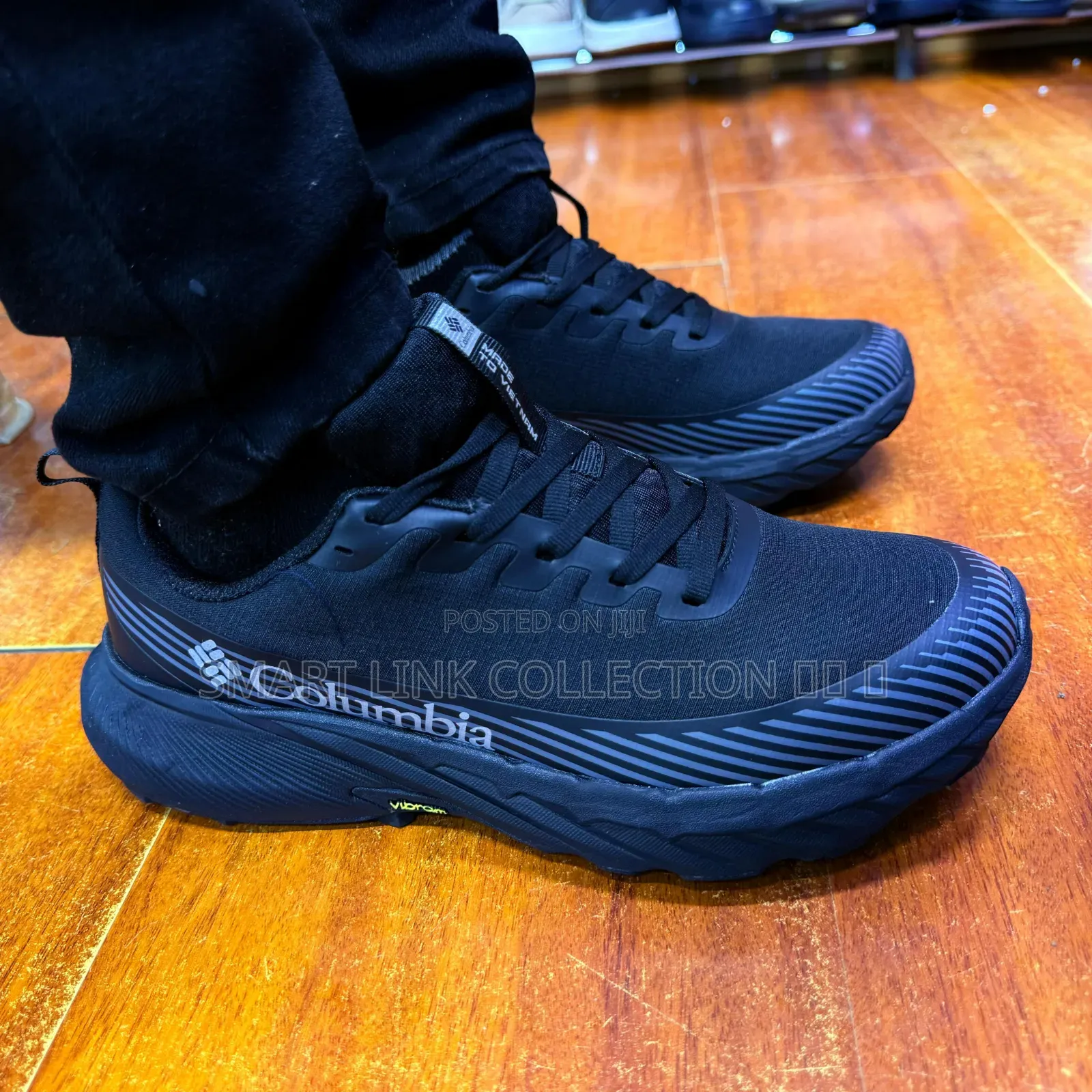 New Men Columbia Sports Shoe.