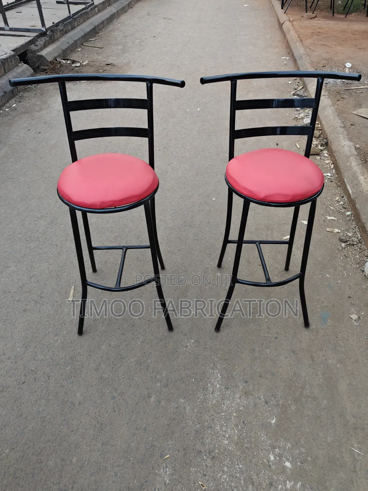 Restaurant Seats (Sina Tabu)