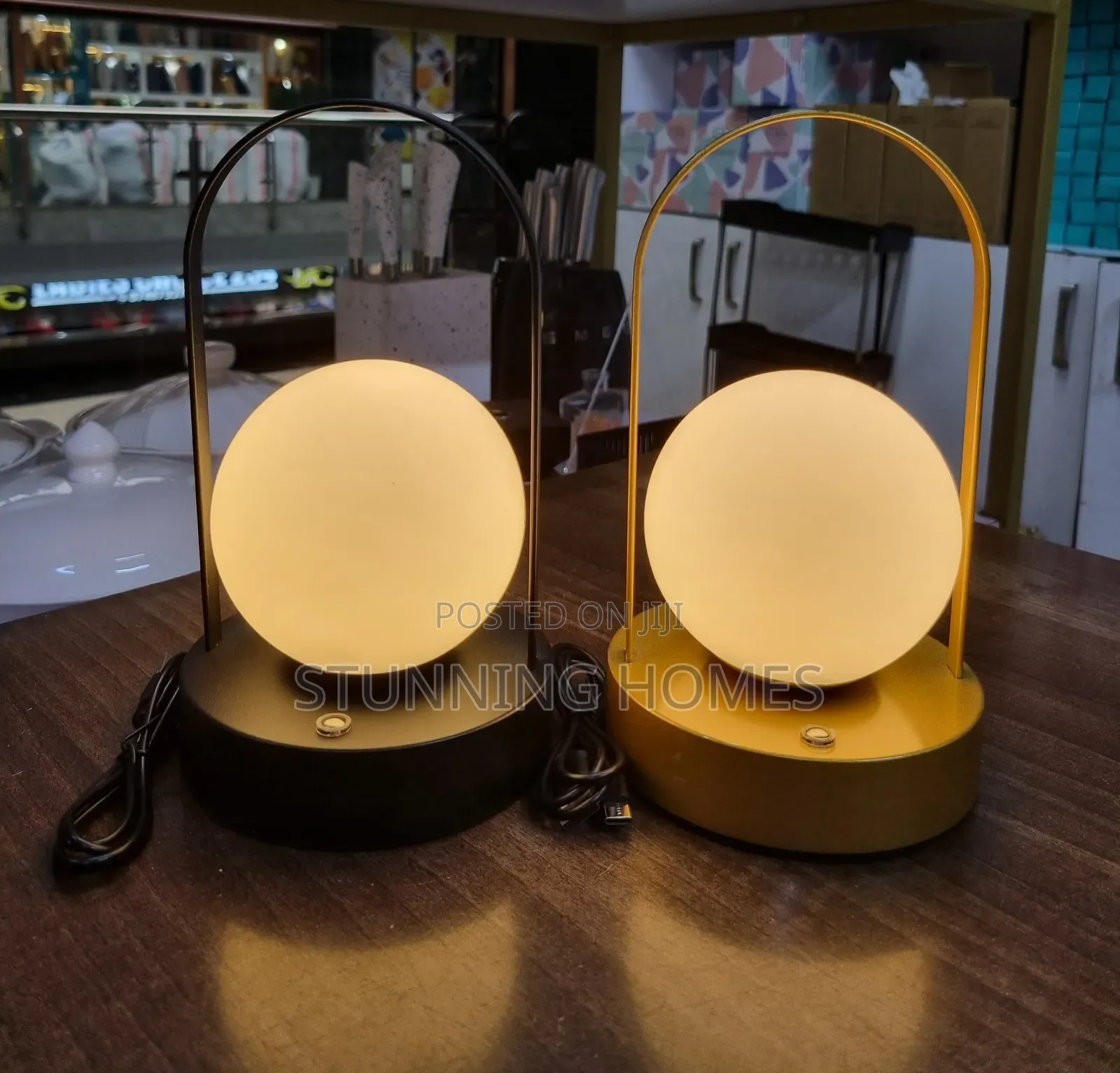 Modern Rechargeable Table Lamp