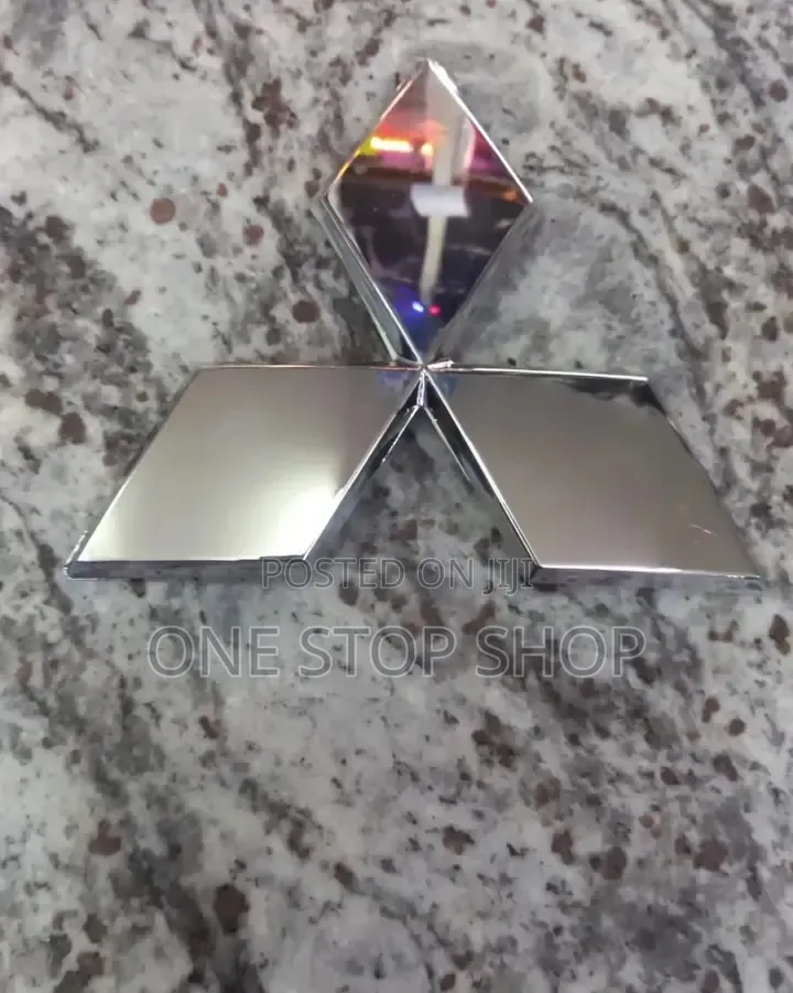 Mitsubishi Chrome Triple Diamond Emblem Available in Sizes