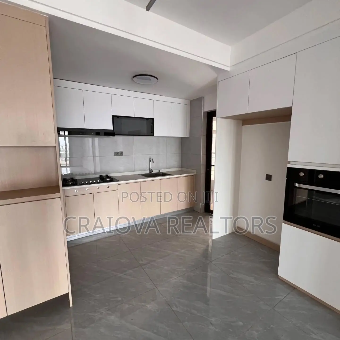 3bdrm Apartment in Riverside Drive for sale