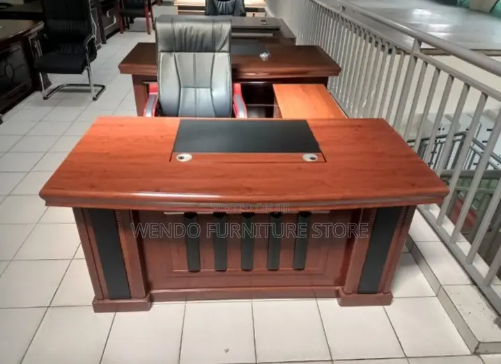 Office Desk; 1.8 Meters Mahogany Executive Bosses Desks