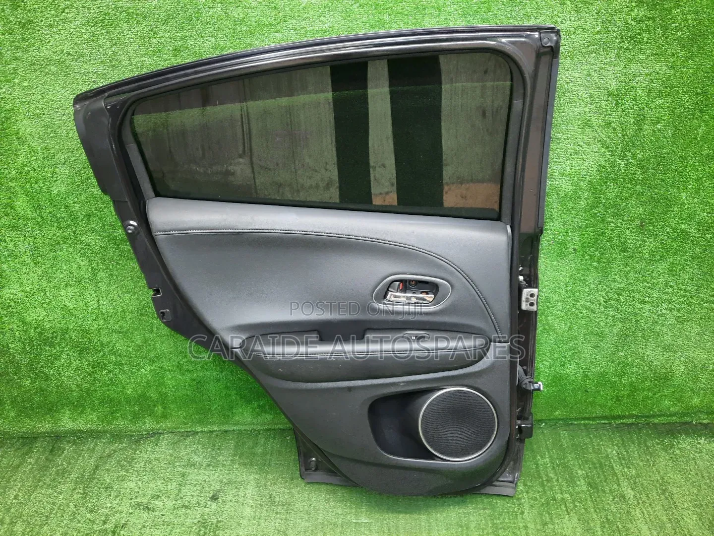 Honda Vezel 2017/2018 Doors