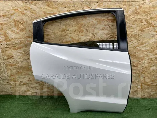 Honda Vezel 2017/2018 Doors