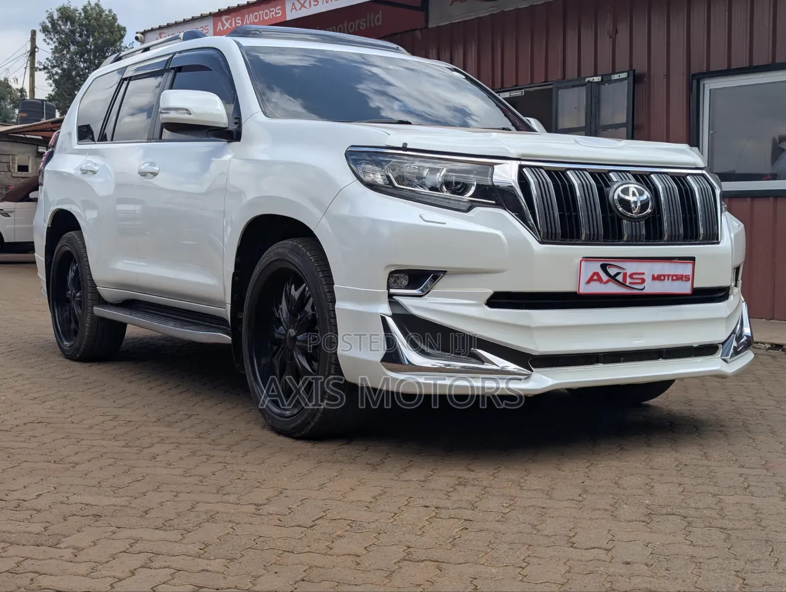Toyota Land Cruiser Prado 2.7 2018 White