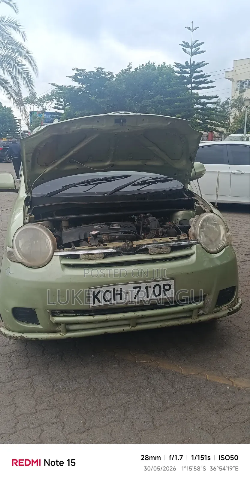Toyota Sienta 2012 Green