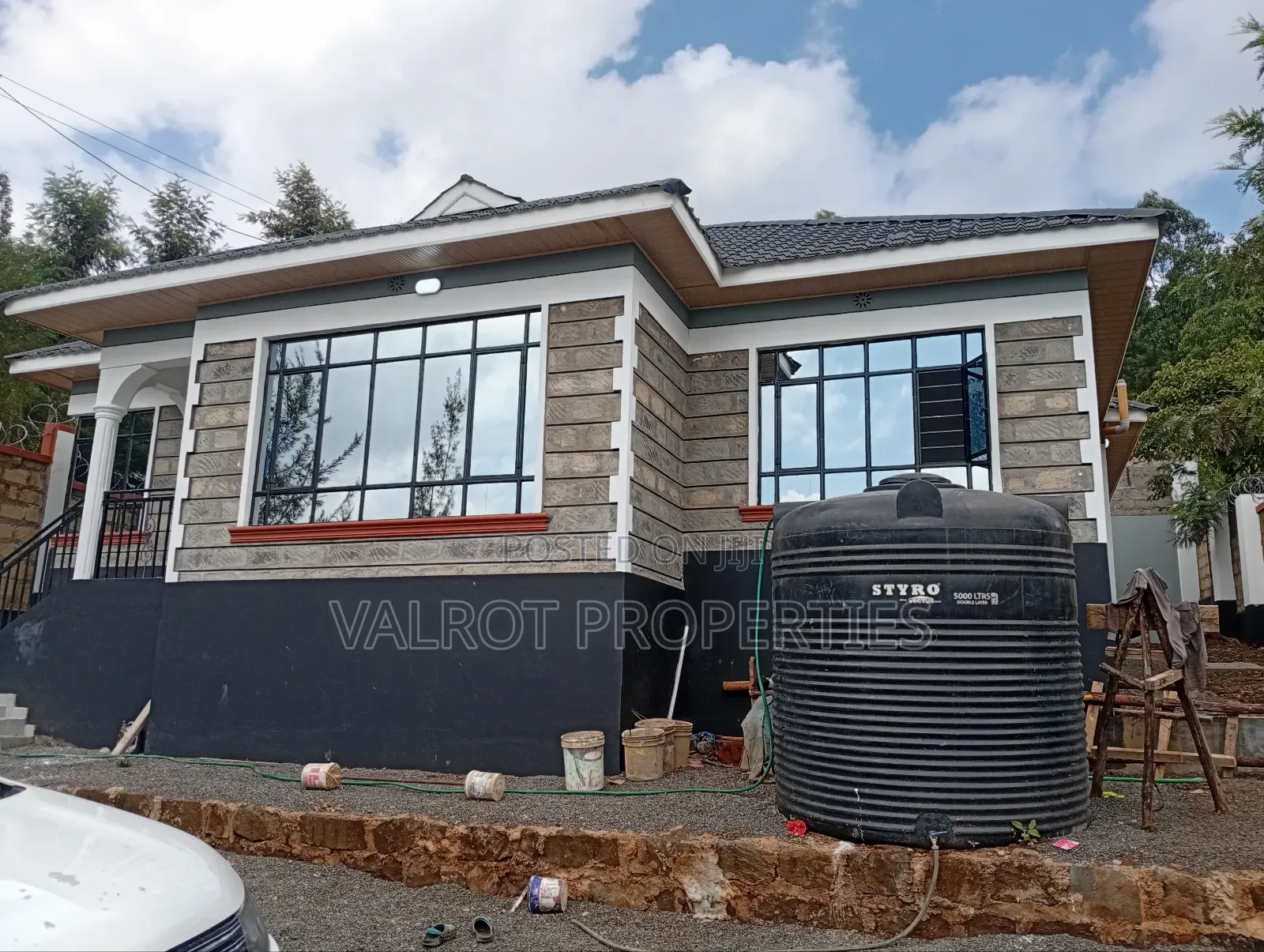 4bdrm Bungalow in Kibiku for sale
