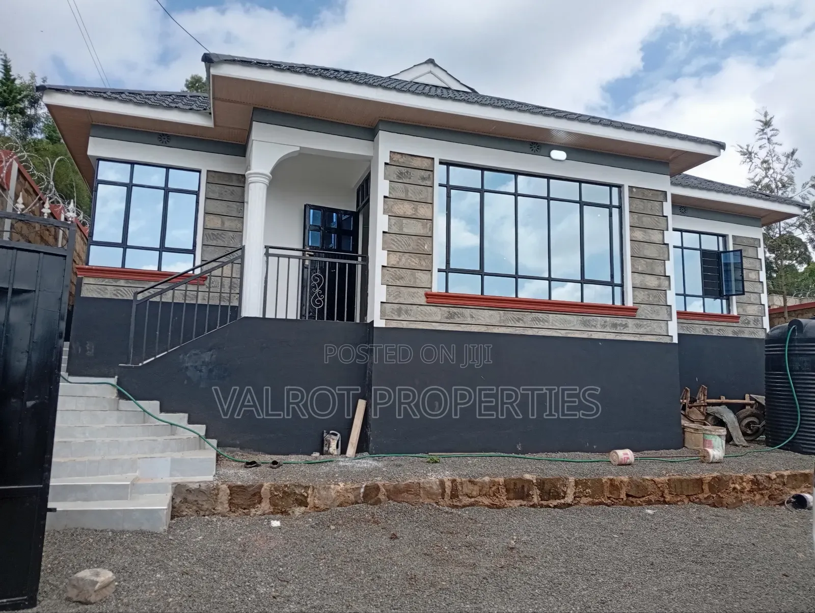 4bdrm Bungalow in Kibiku for sale