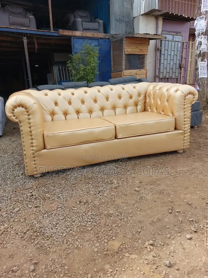 Cream Chesterfield 3-Seater Sofa