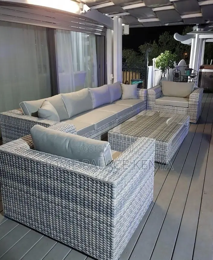 Rattan Sofa: Outdoor Garden Rattan Sofa Set With Table
