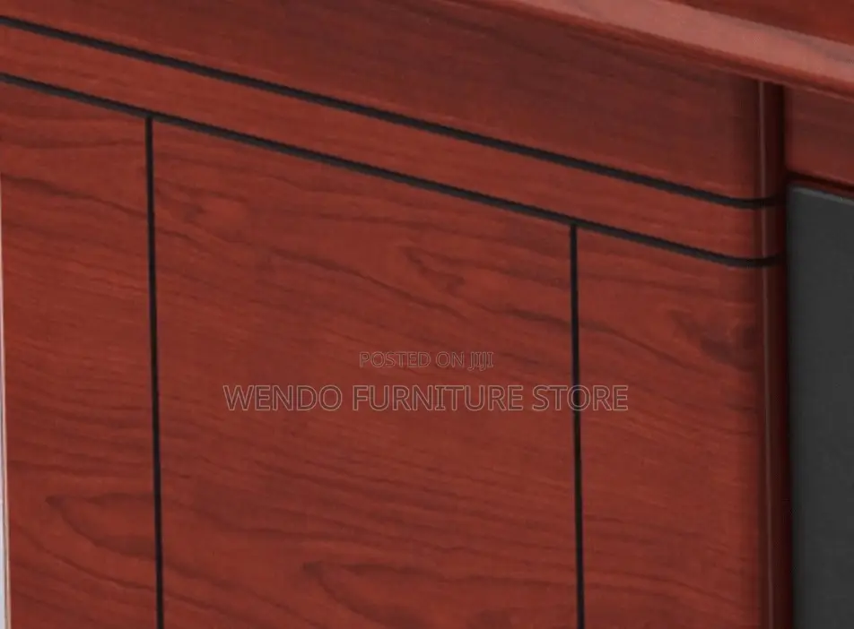 Office Desk; 1.6 Metes Mahogany Executive Office Managers Desks