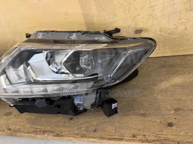 Nt32 Headlights Xenon