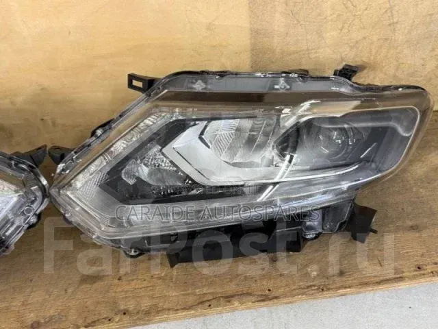 X-Trail 2014/2015 Headlights