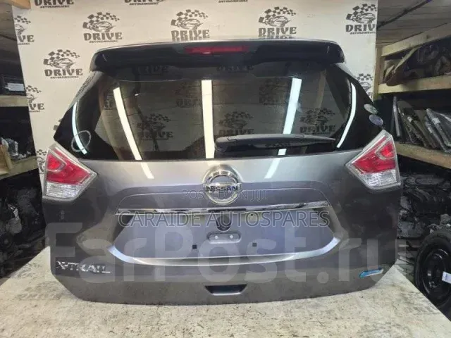 X-Trail Nt32 Tailgate/Boot