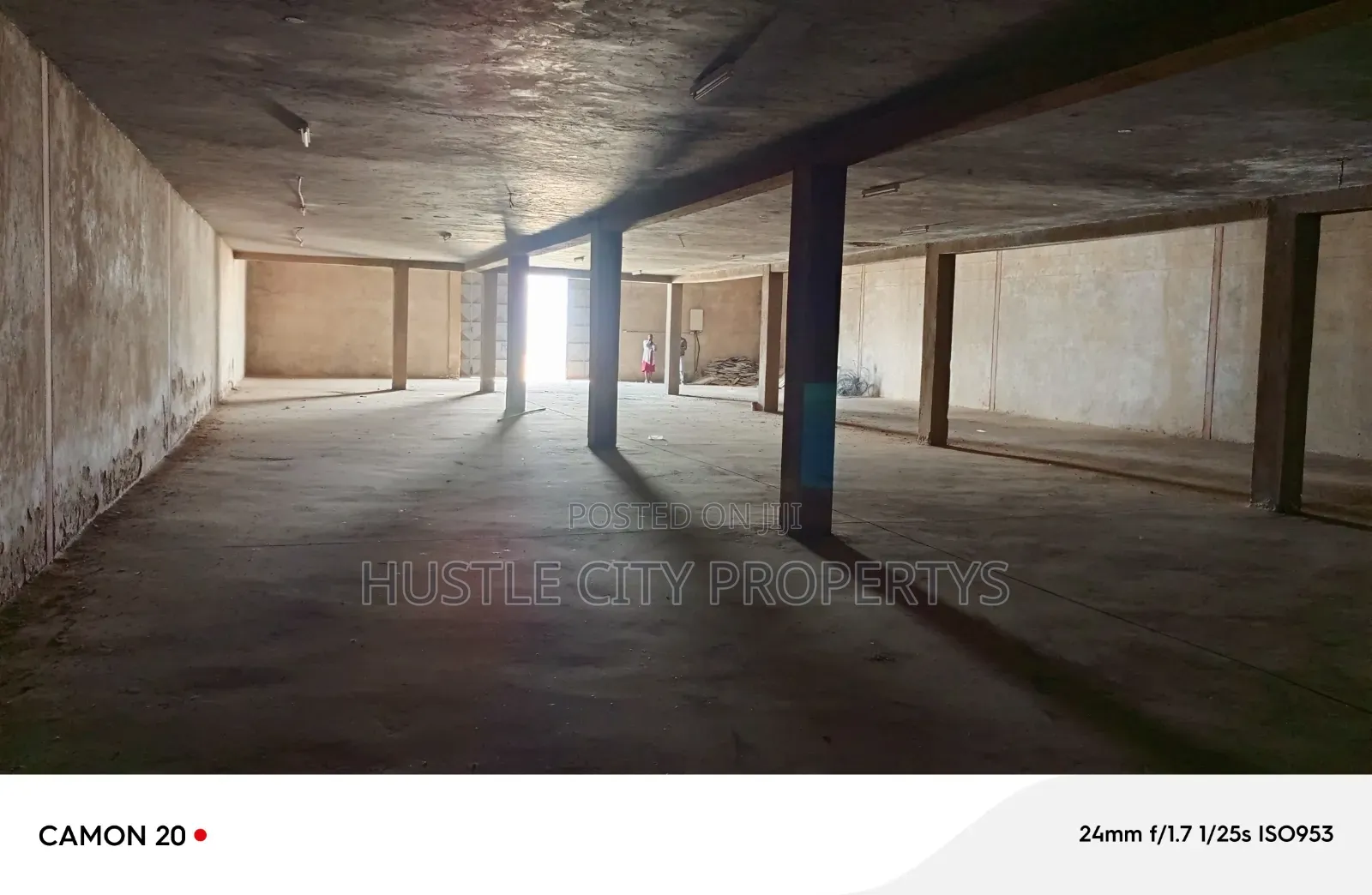 Spacious Godown to Let With Mezzanine.
Ideal for Storage and Logistics