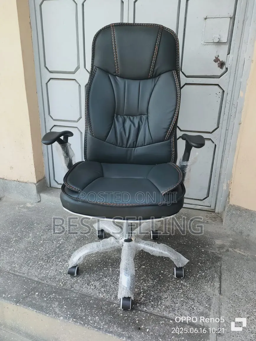 Leathered C-35 Office Chair
