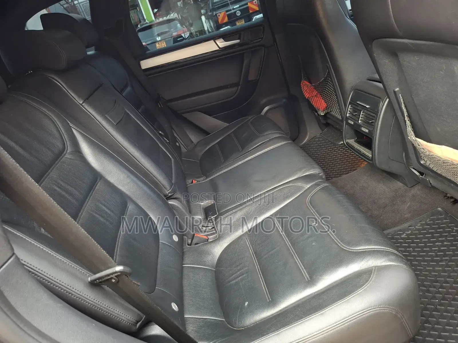 Volkswagen Touareg TDI Executive 4dr SUV AWD (3.0L 6cyl Turbodiesel 8A)