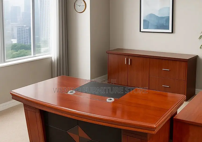 Office Desk; 1.4 Meters Executive Mahogany Office Desk With L Return
