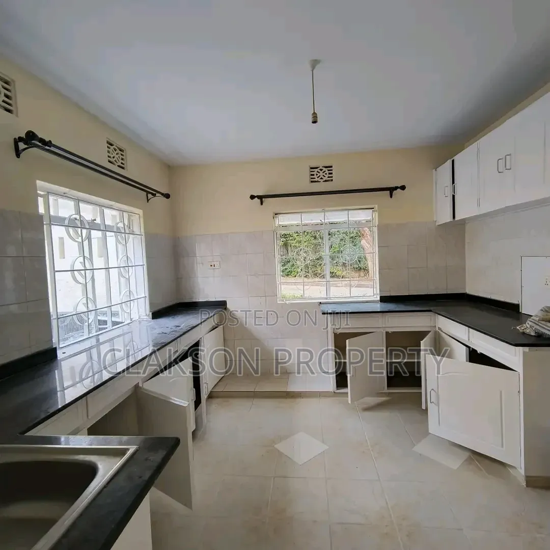 3bdrm Townhouse Terrace in Kileleshwa for rent