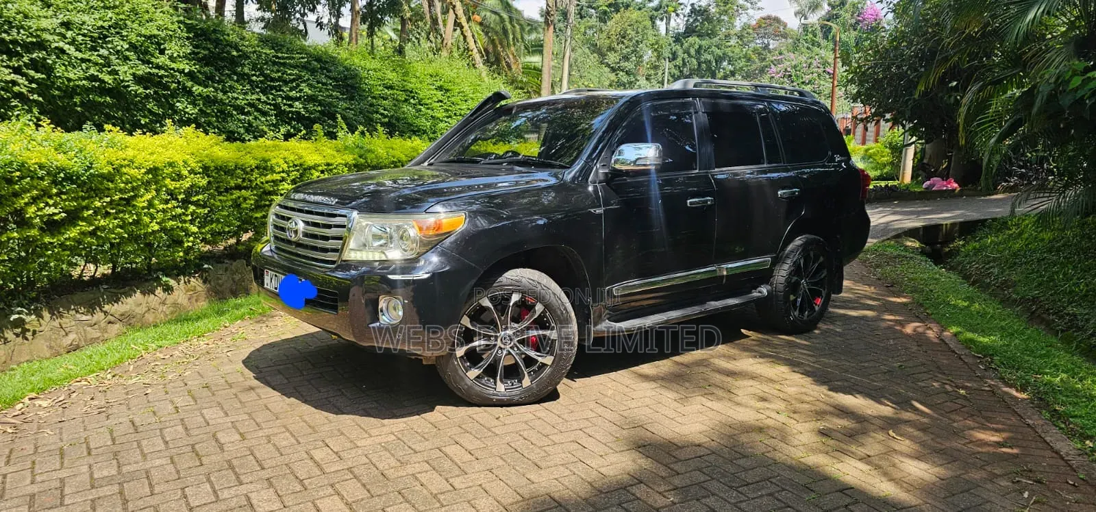 Toyota Land Cruiser 2013 Black