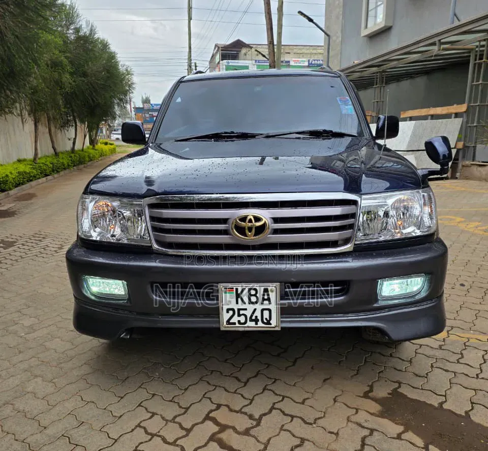 Toyota Land Cruiser 2001 Blue