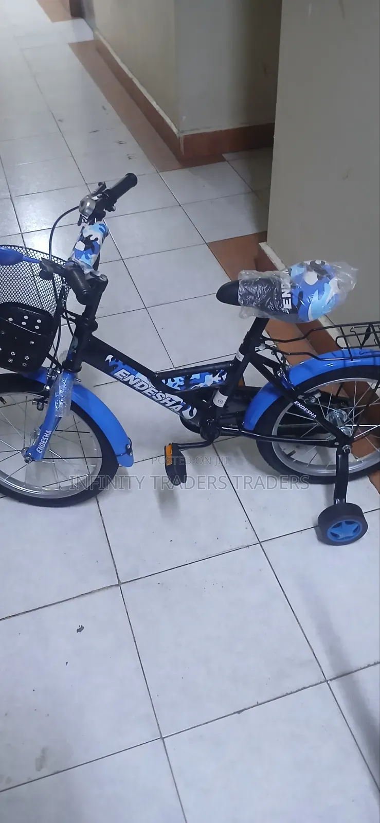 Eyeshadow Kids Bicycles Size 16